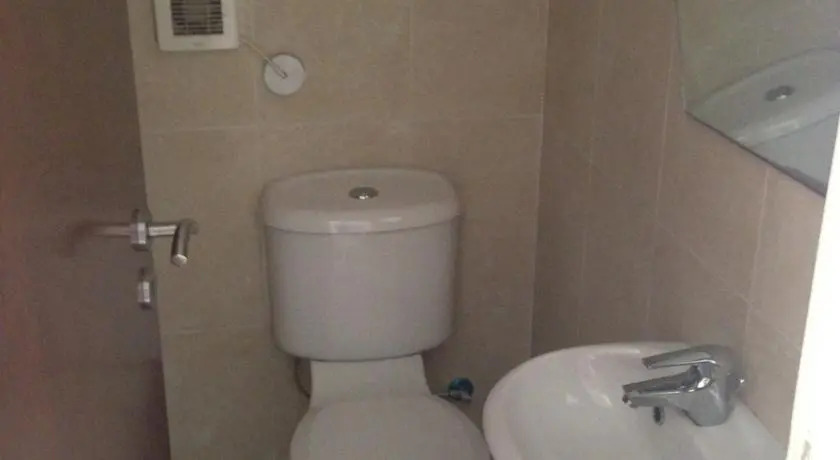 Alexandria Court Apartment No. 5