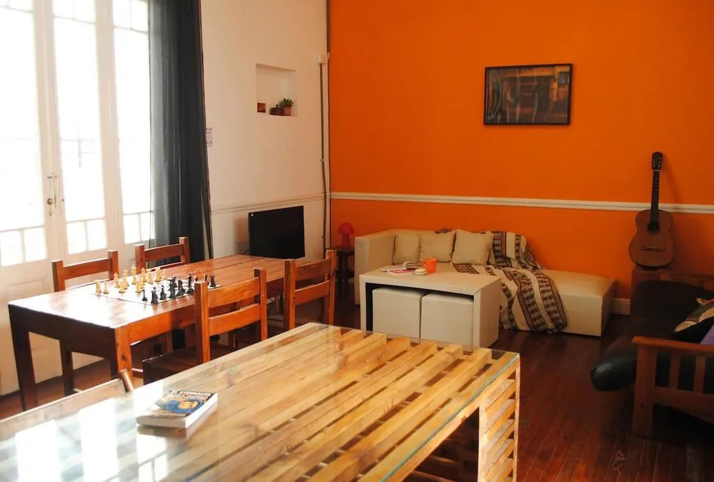 La Casa de Pandora Hostel & Cafe