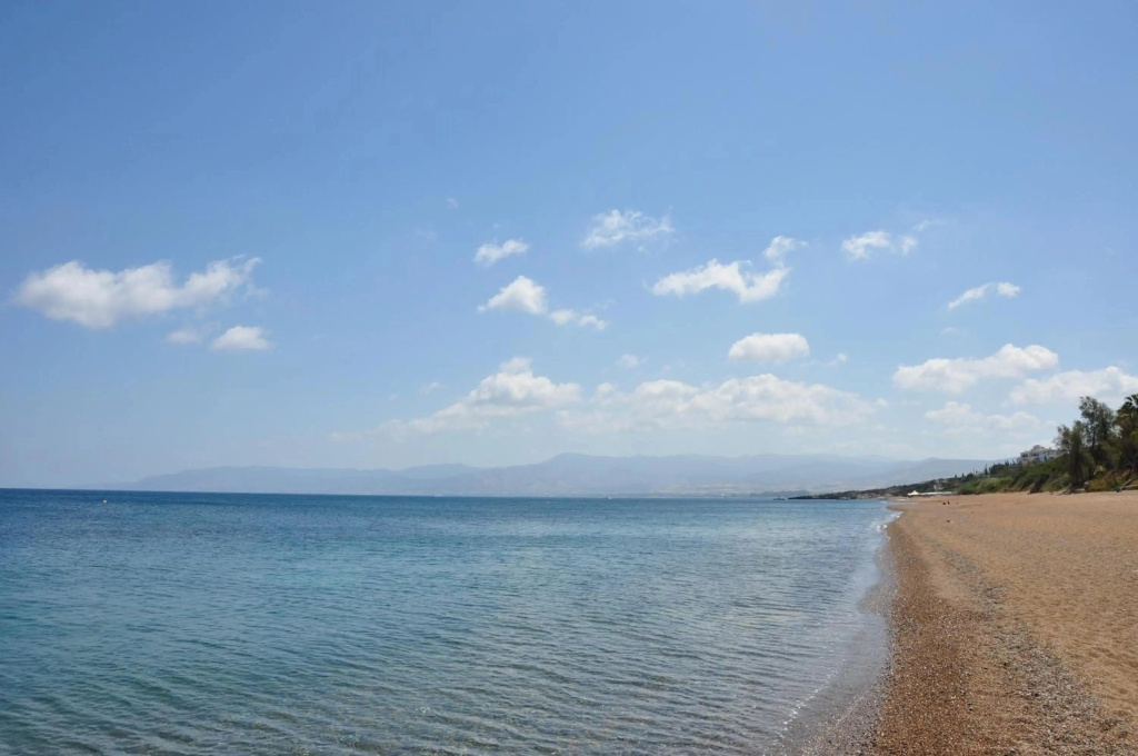 Amoroza Beach Villa