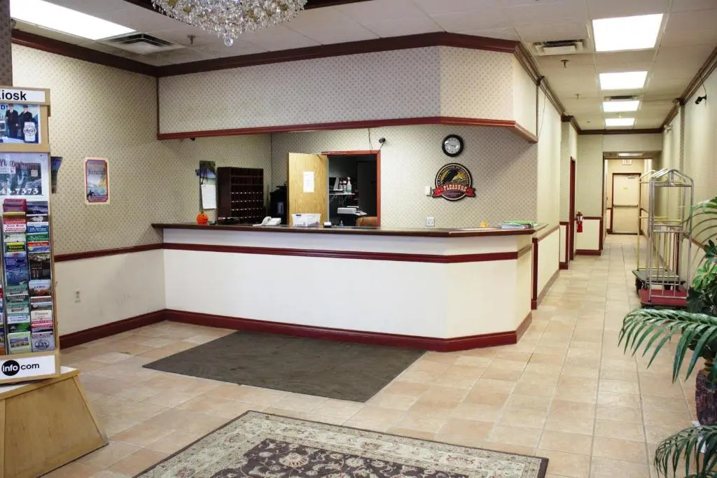 Elite Hotel -Downtown Center- 24 hours "Ski & Northern light Tour" "Hot Spring Tour "Long-term stay"