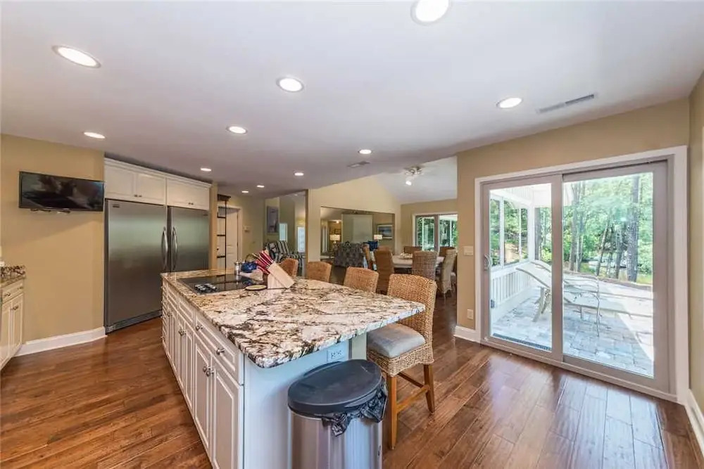 Slack Tide 6 - Four Bedroom Condo