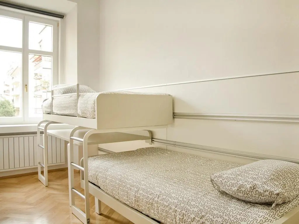 Apartment FIVE