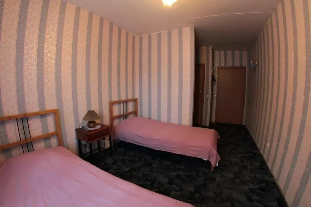 Отель Lhouse