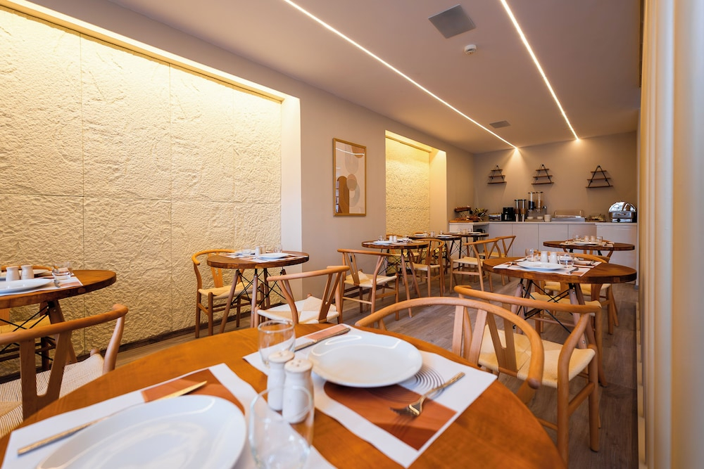 Aether Athens Urban Hotel