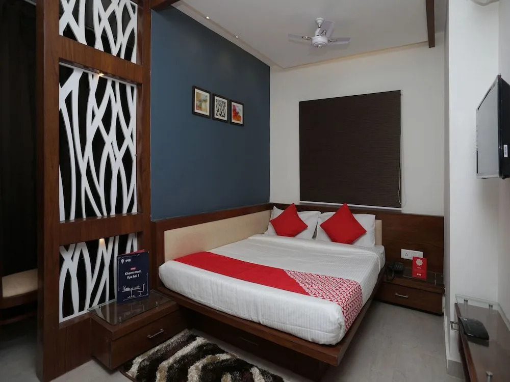 OYO 12899 Hotel Khushi Regent
