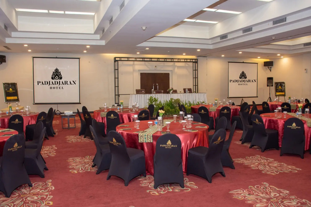 Grande Padjadjaran Hotel