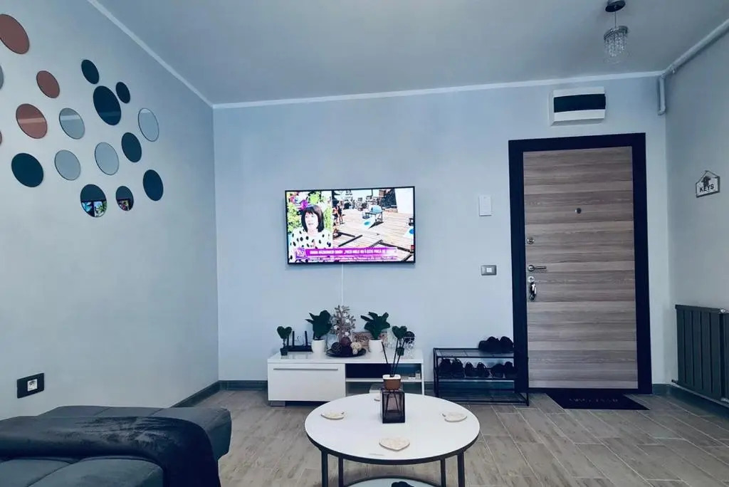 Sensation Apartment By Alezzi