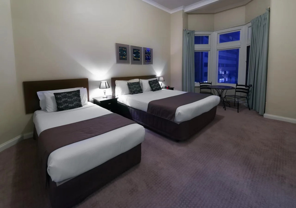 Adelaide Mansions Apartments