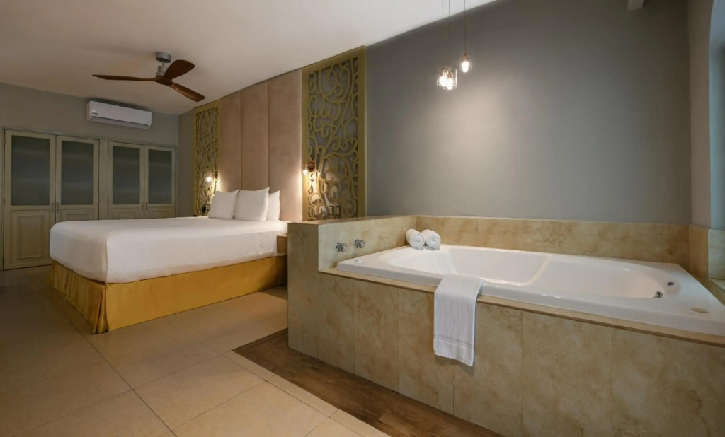 El Dorado Royale, All & More Inclusive Adults Only