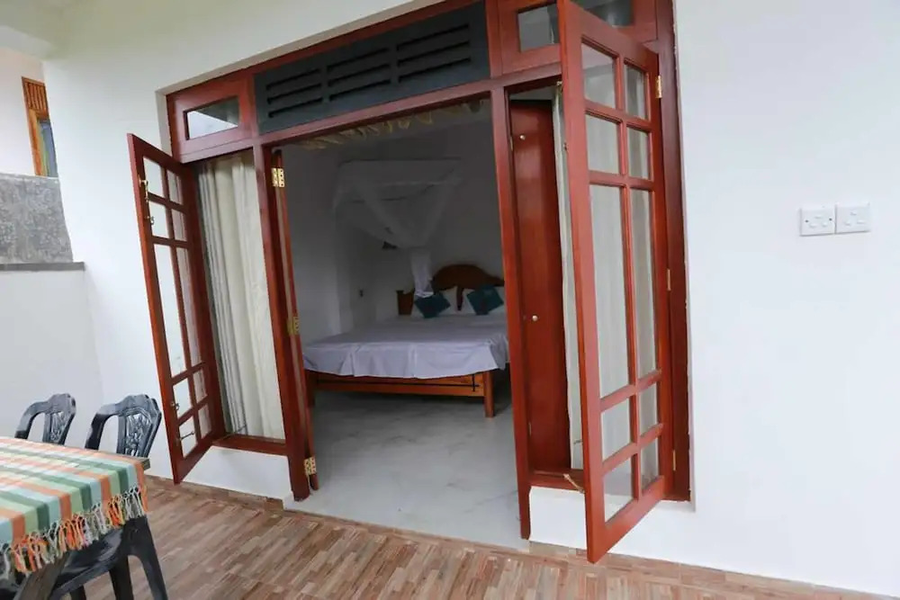 Yoho Cloud Castle Homestay