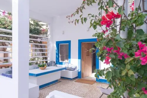 Fabrica Beach Apartments
