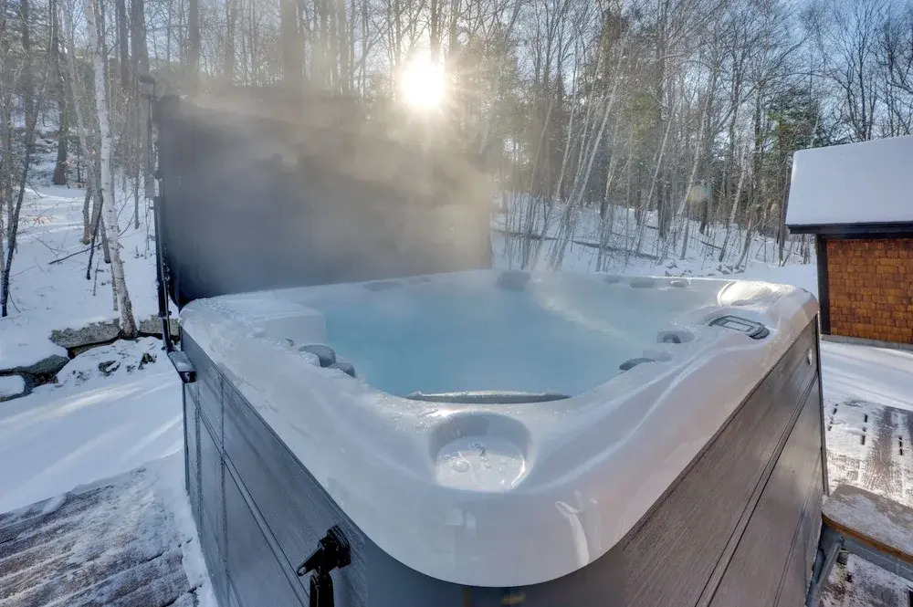 Walk to Loon Mtn Lift: Luxe Family Home w/ Hot Tub