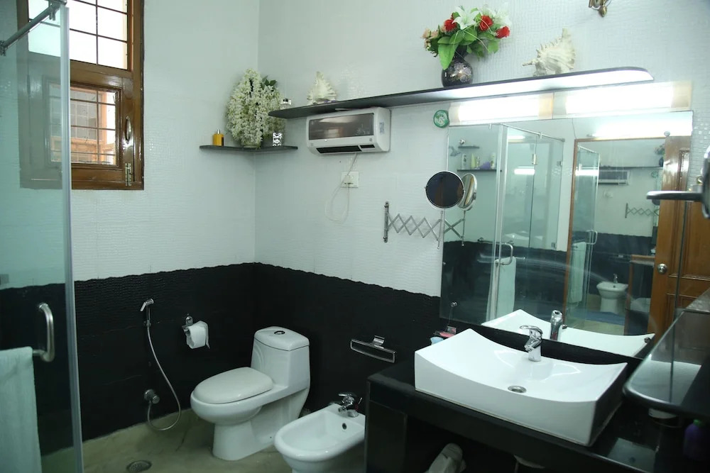 Dev Vatika Home Stay