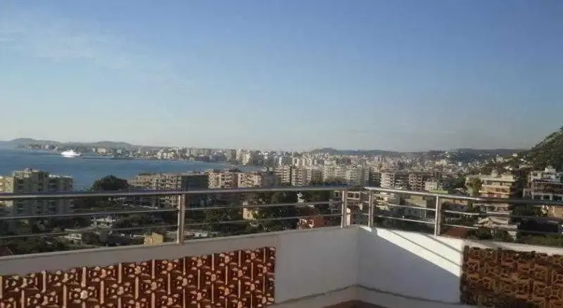 Lux Apartments