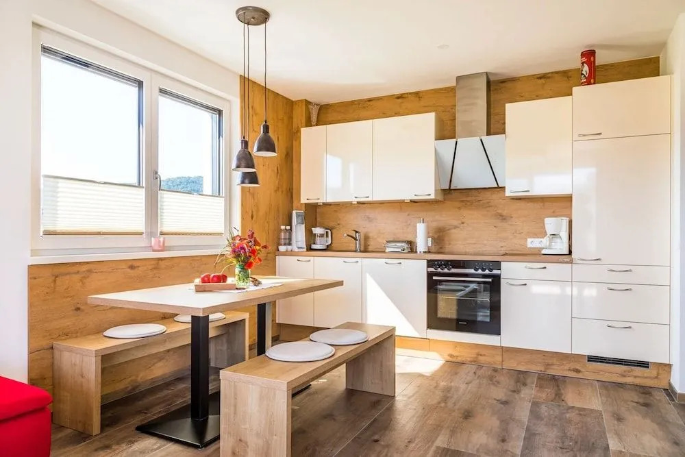 Apartment Motzenhof - Stadtnähe Salzburg - modernes Bauernhoferlebnis inklusive
