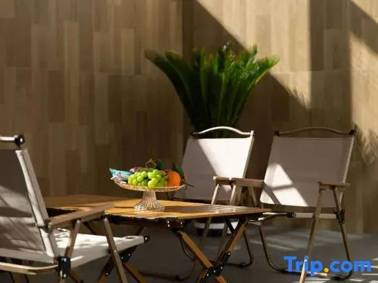 Xianggelila Black Mamba Homestay (Dukezong Ancient City Branch)