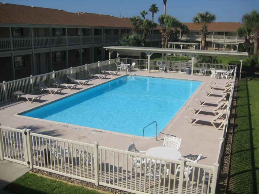Courtyard #205 in Port Aransas