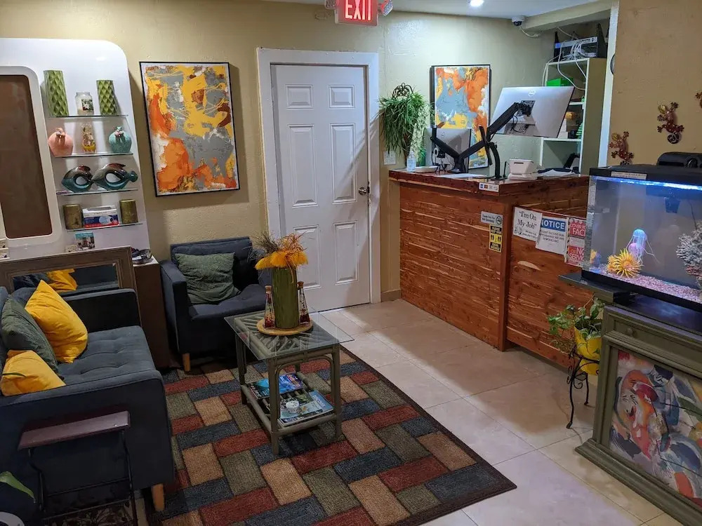 Midtown Guest House