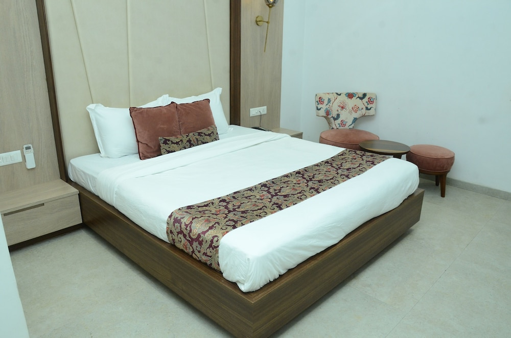 The Regal Banquets and Rooms