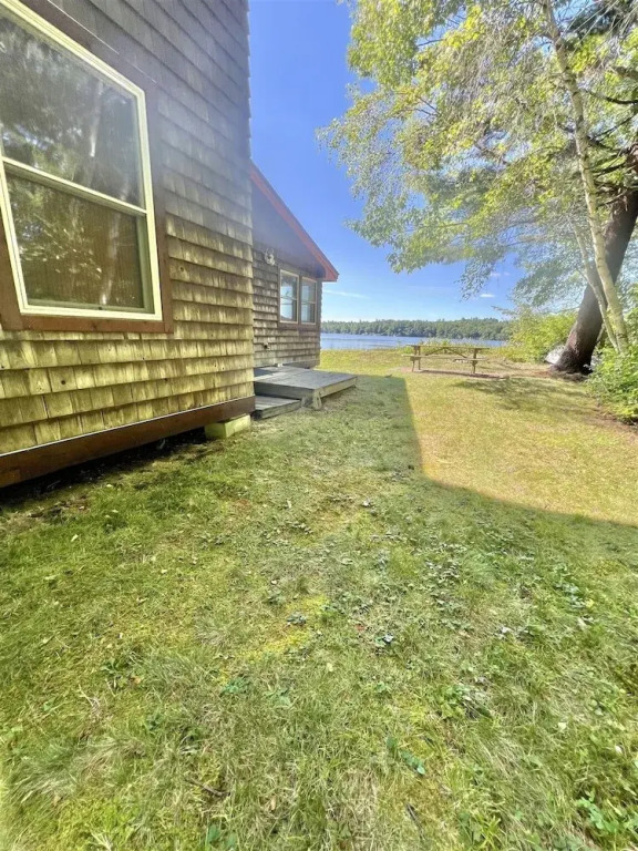 Boomfish Limit 5 2 Bedroom Cottage by RedAwning