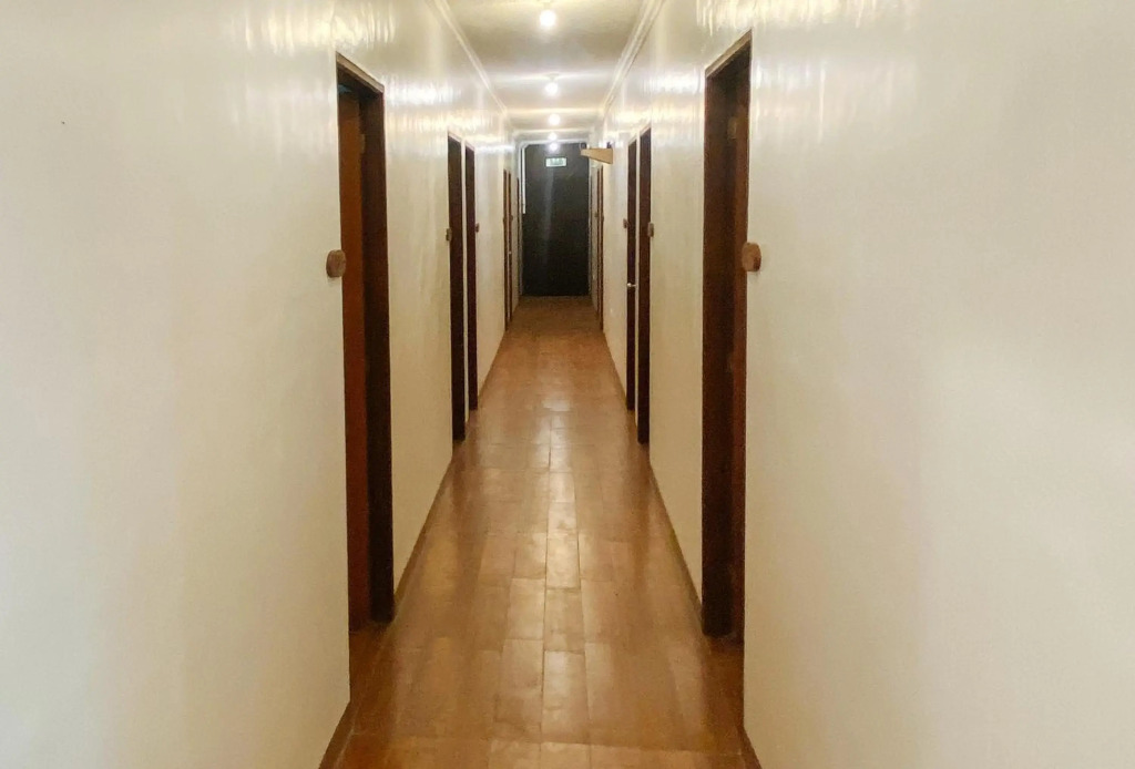 RedDoorz Plus at Balai Sofia Bed & Breakfast Batangas