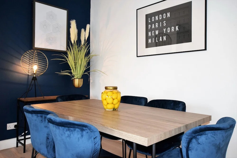 Frederick Place - Your Apartment