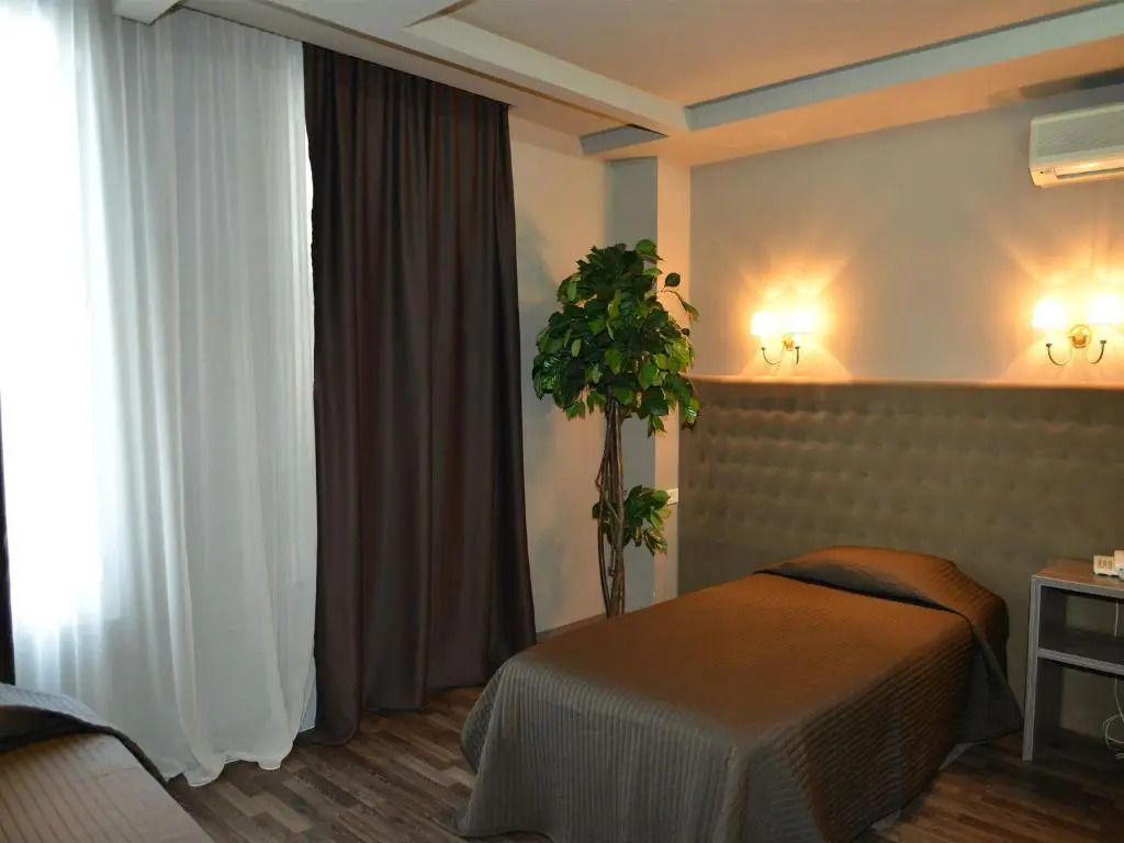 Hotel Doro City