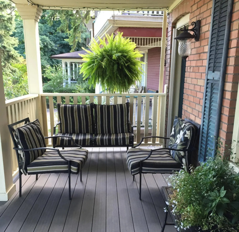 Stone Boutique Suites