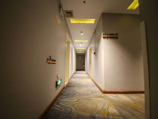 jindaxiang Express Hotel (Baoji Jiangtan Road Store)