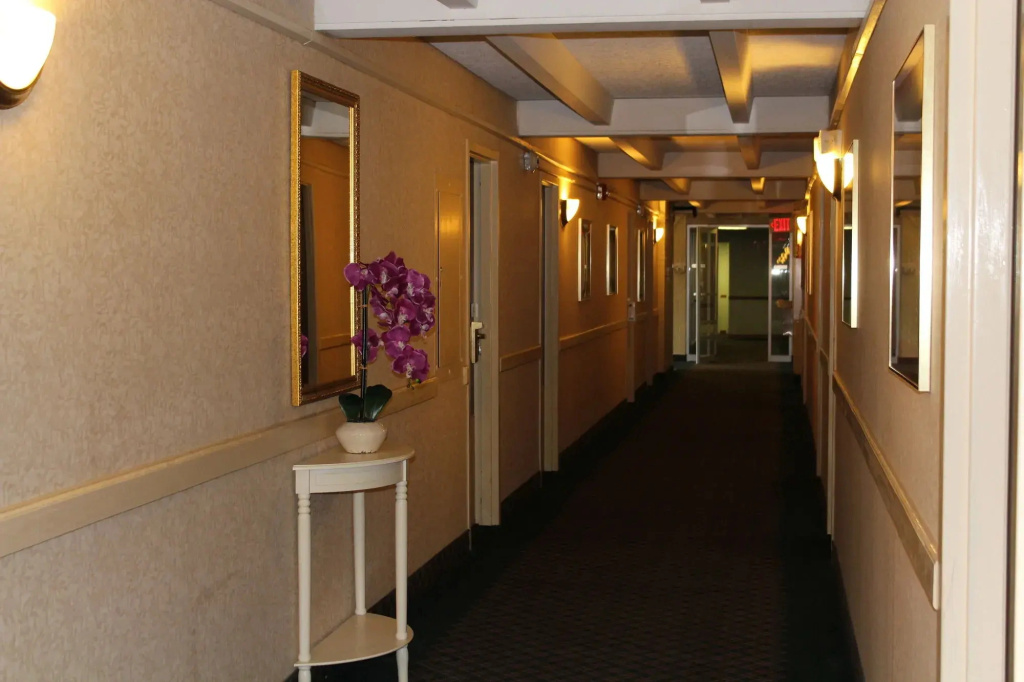 Howard Johnson