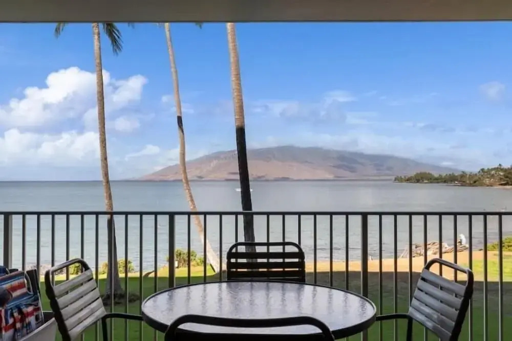 Royal Mauian, #207 2 Bedroom Condo