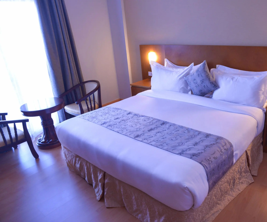 Azzeman Hotel