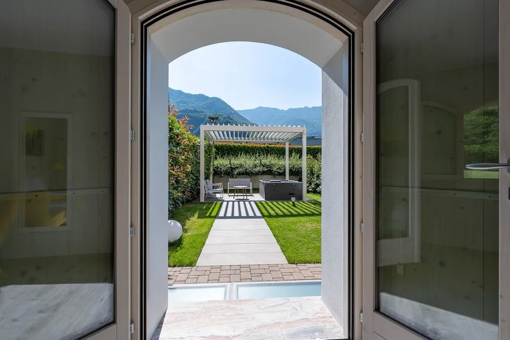 Bianco Hotel