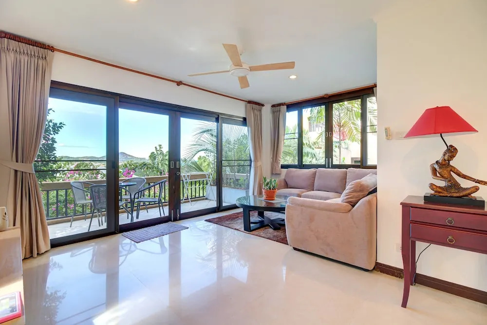 Baan Rawee Villas