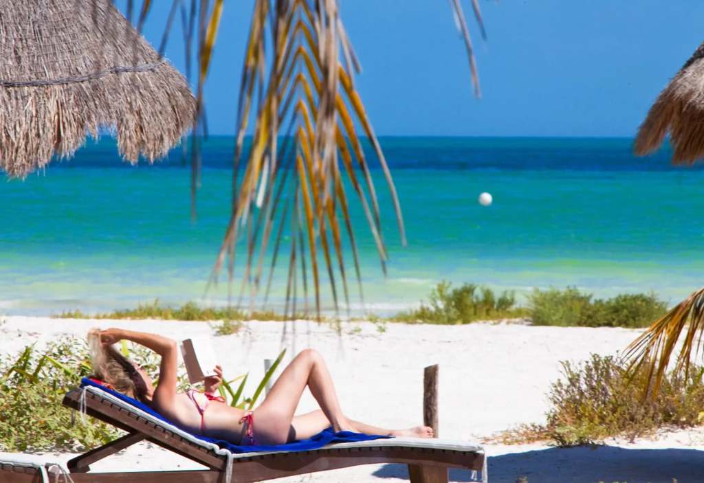 Holbox by Xaloc