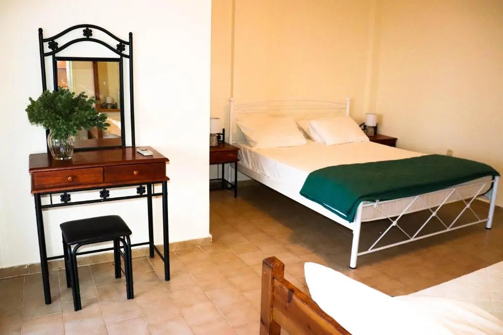 Orizontas Studios and Apartments