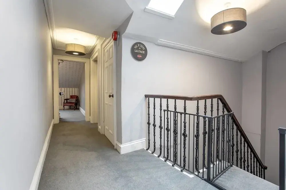 Huge Luxury Townhouse in the City Centre