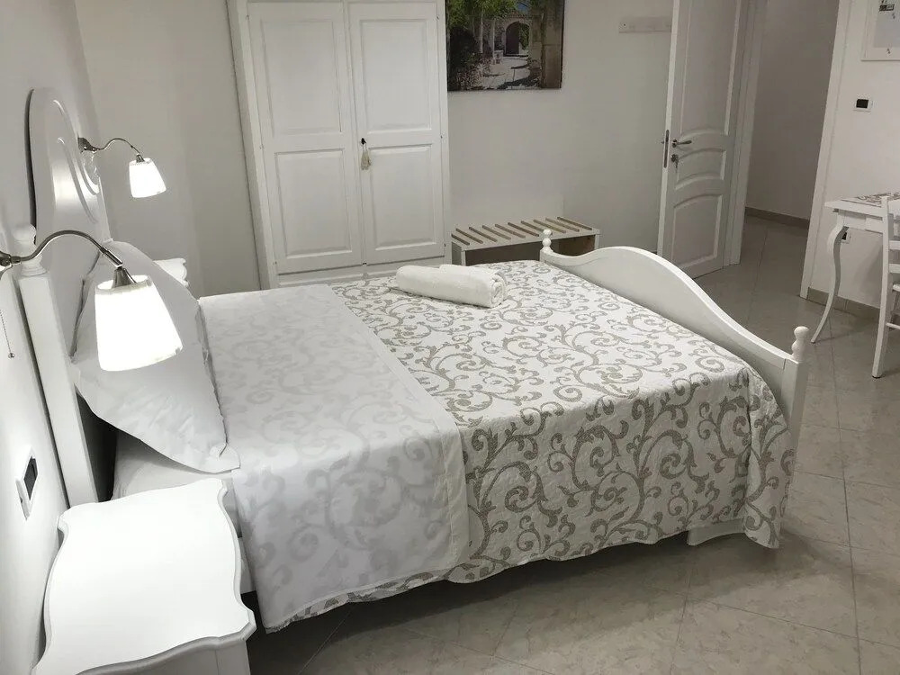 White Room Salento Bed and Breakfast