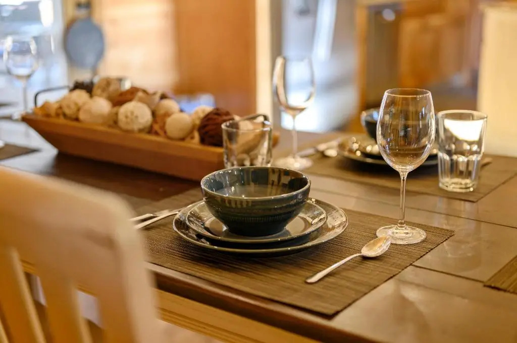 Blossom Belle Lodge Luxury cabin 4 Bedroom, 3.5 Bath sleeps 11