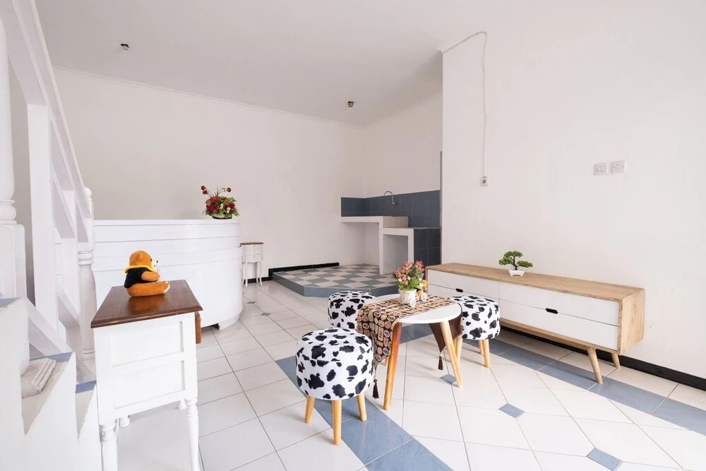 Roemah Hijaubiru by OYO Rooms