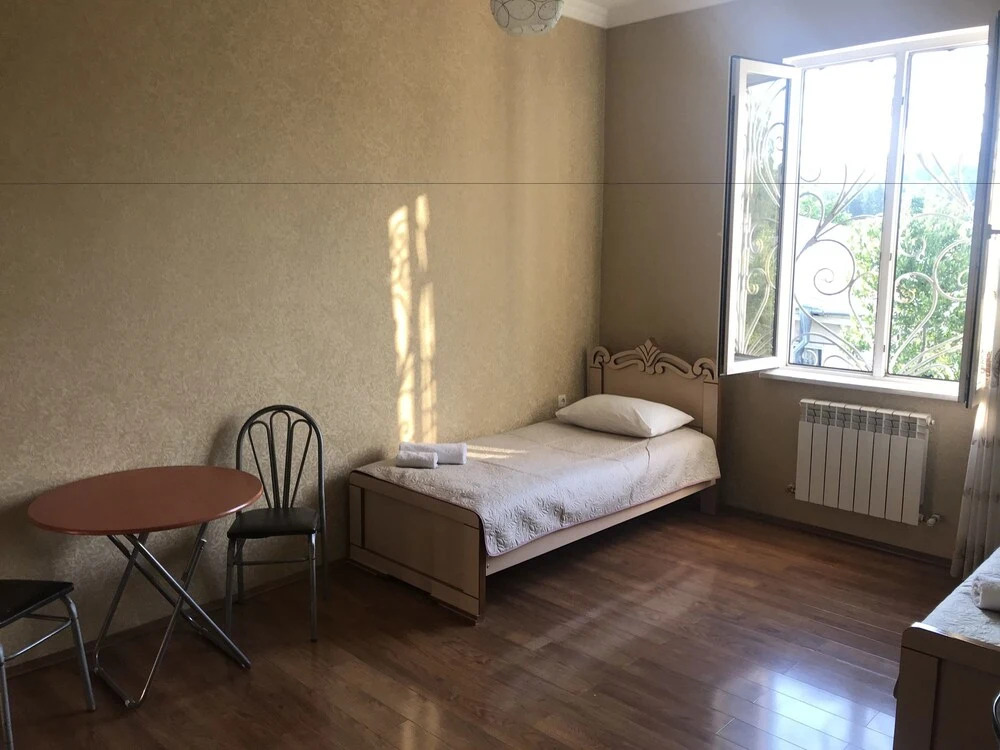 Bajo Guest House