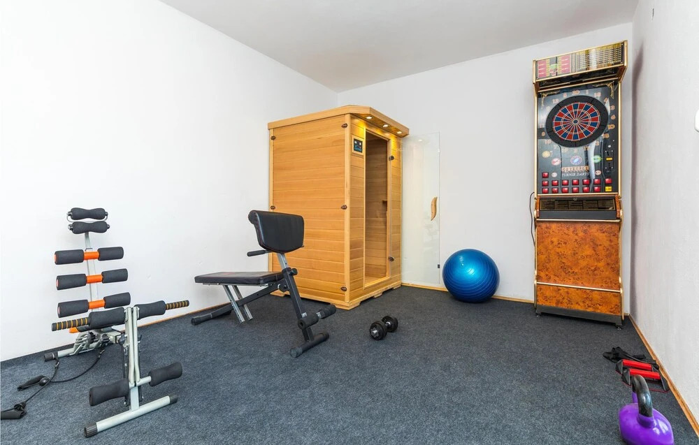 Beautiful Home in Kastel Stafilic With Wifi and 4 Bedrooms