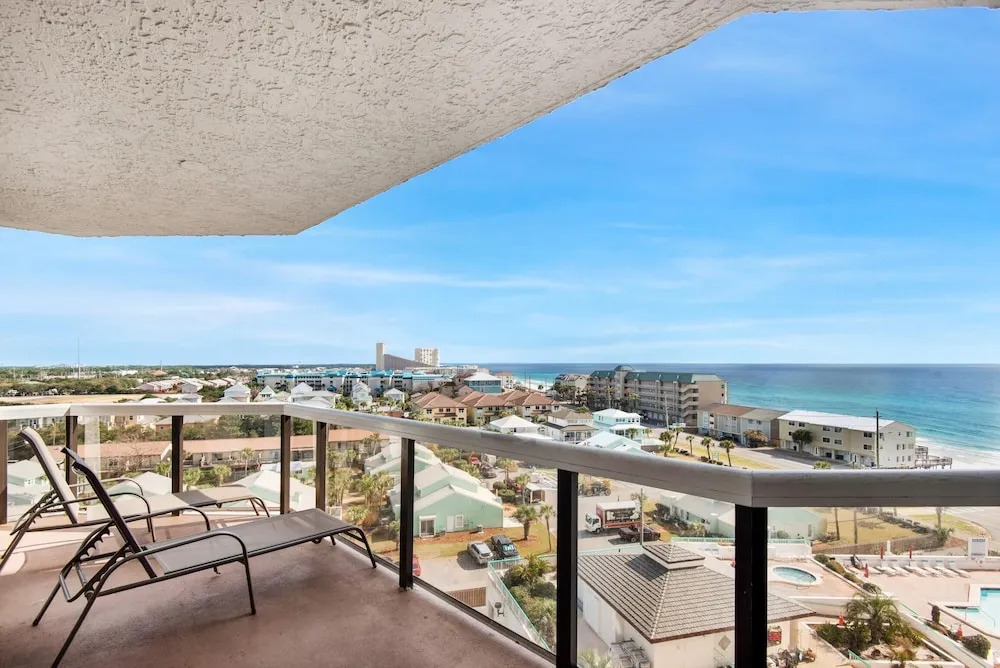 Surfside Resort #707