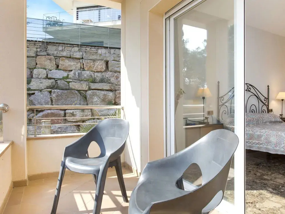 Modern Villa in Canyelles With Private Swimming Pool