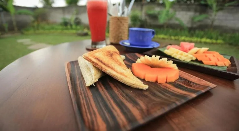 Putra Bisma Guesthouse