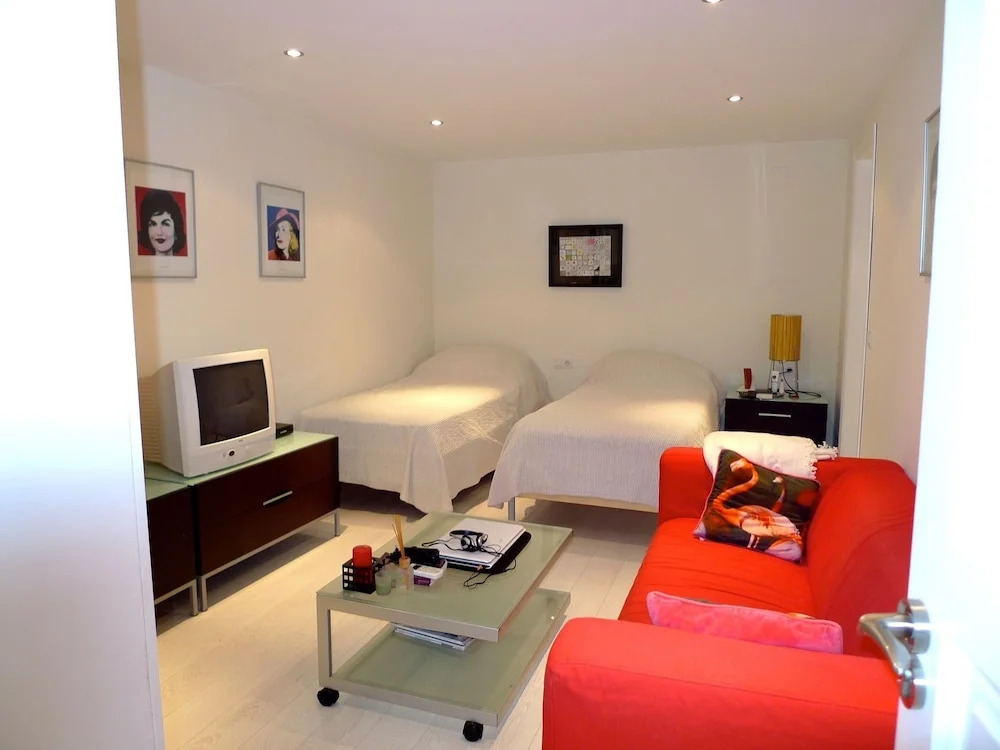 Villa With 4 Bedrooms in Marbella, With Wonderful sea View, Private Po