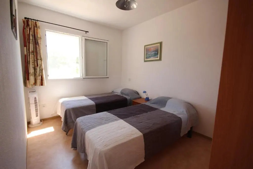 Belle villa 2 chambres dans résidence sécurisée avec piscine commune 800m de la mer Un vrai Havre de Paix LRCS116