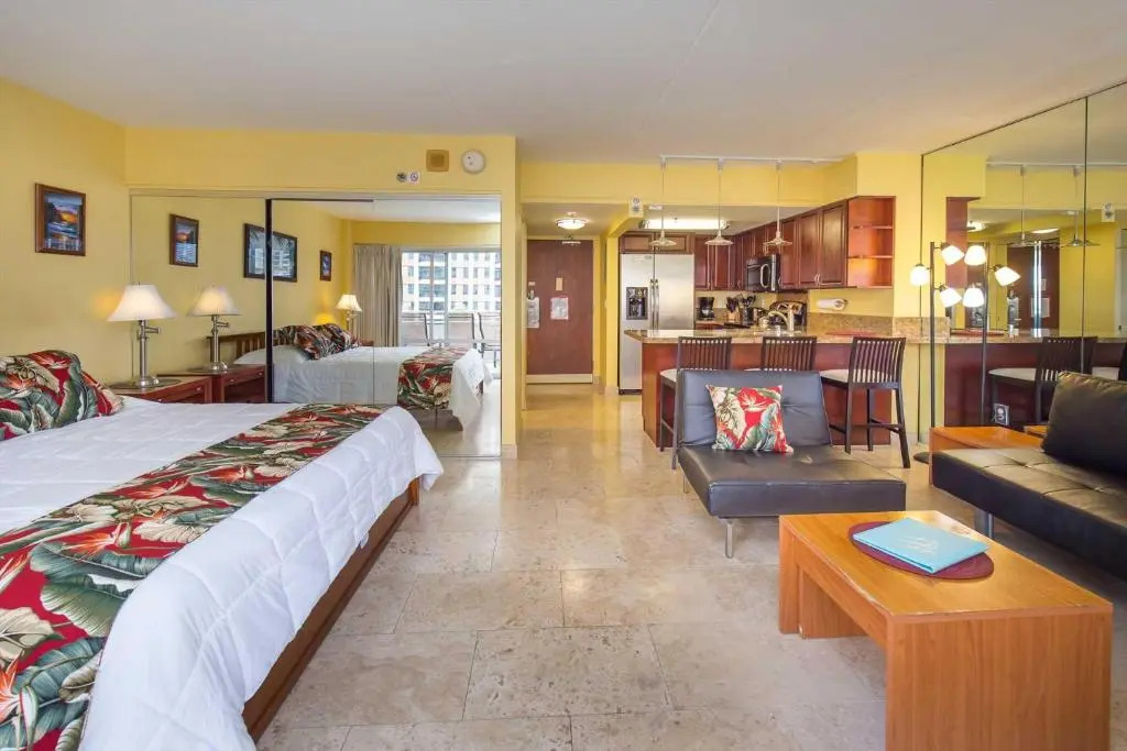 Ilikai 542 - Studio Condo