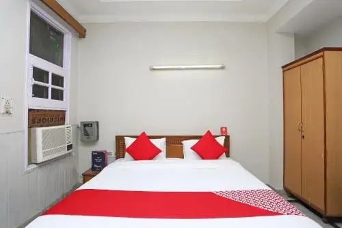 Hotel Park by OYO Rooms