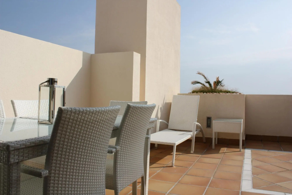 119 - Penthouse with Private Pool